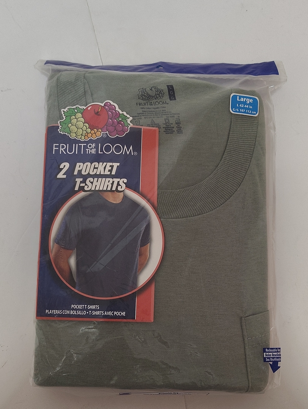 Vintage Fruit of the Loom Men's Olive Green Pocket T-Shirt -2pk -Size L -2004